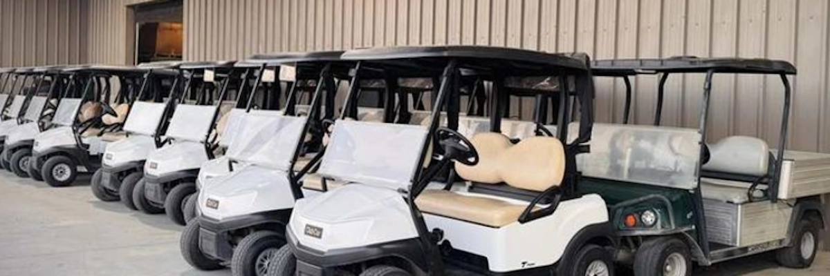 You are currently viewing Enhance Your Golf Cart Experience: Top Accessories for Ultimate Comfort